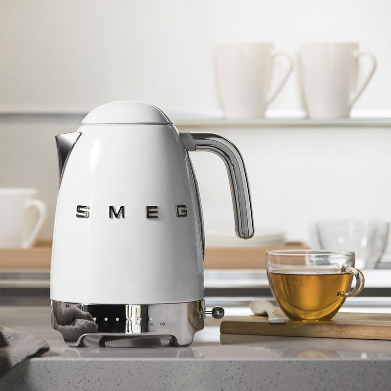 【SMEG】Italian temperature-controlled large-capacity 1.7L electric kettle-pearl white - Kitchen Appliances - Other Metals White