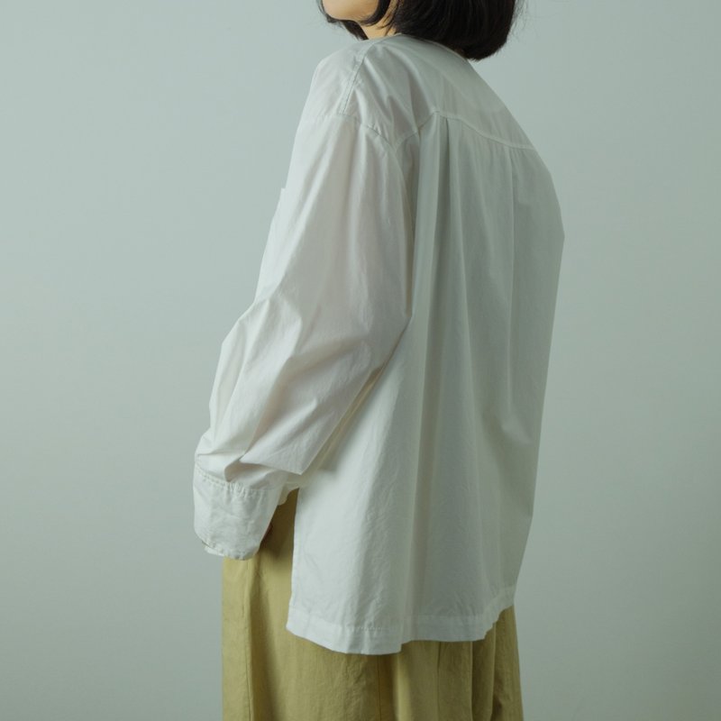 夏秋白色極簡日系工裝長袖襯衣 - 女襯衫 - 棉．麻 白色
