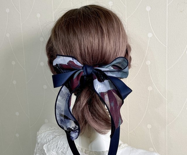 5 Ways to Wear a Black Hair Ribbon