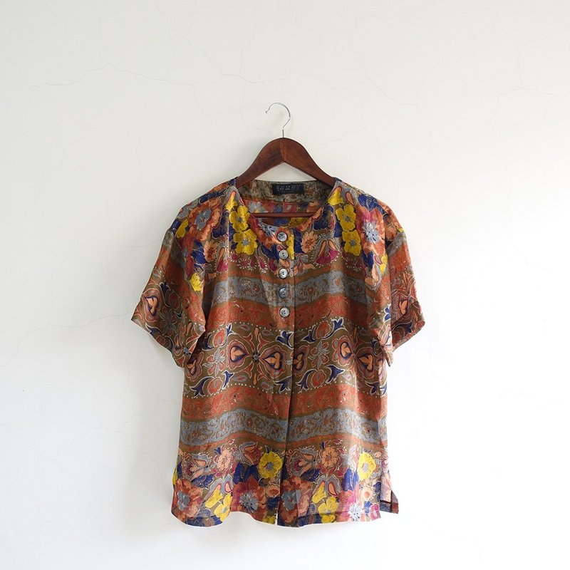 │Slowly│ 四季/古著上衣 │vintage.復古.文藝 - 女上衣/長袖上衣 - 聚酯纖維 多色