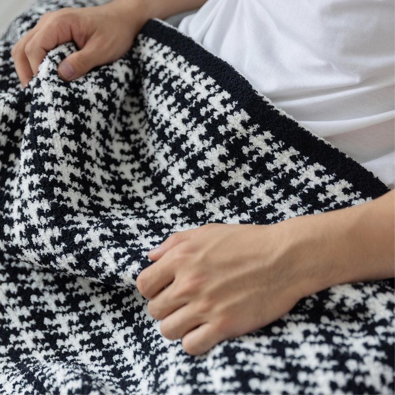 【全數完售】洋森生活 | 千鳥紋瞬暖毛毯-5色 - 棉被/毛毯 - 聚酯纖維 