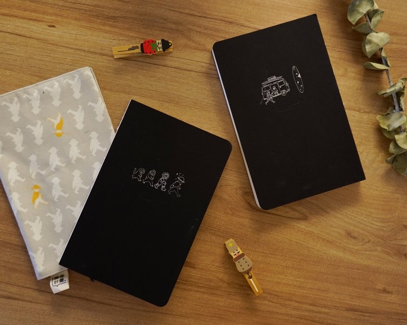 2022未來人手帳 | 布書衣一件+手帳兩本組 - 筆記本/手帳 - 其他材質 
