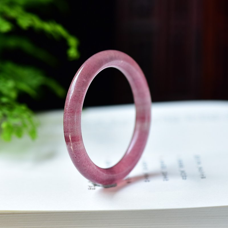 極品天然草莓晶圓條手鐲 圈口54mm 晶體通透 顏色粉潤 - 手鍊/手環 - 水晶 