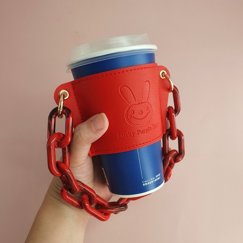 【幸運紫娃】時尚飲料提袋杯套－胭脂紅 (皮革款) 提繩多款可選 - 飲料提袋/杯套 - 人造皮革 