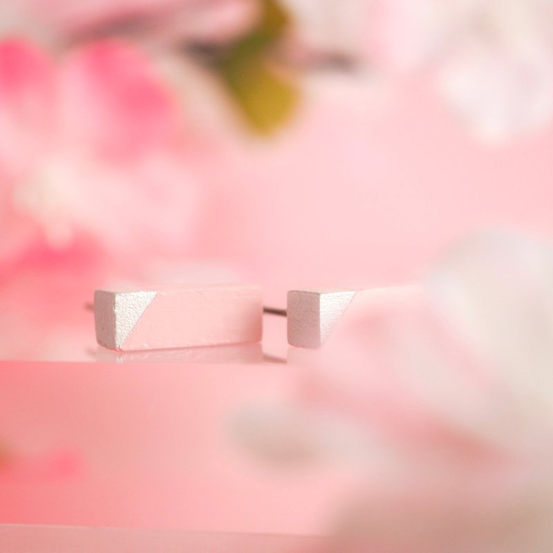 wooden stick earrings cherry blossom pink - ต่างหู - ไม้ สึชมพู