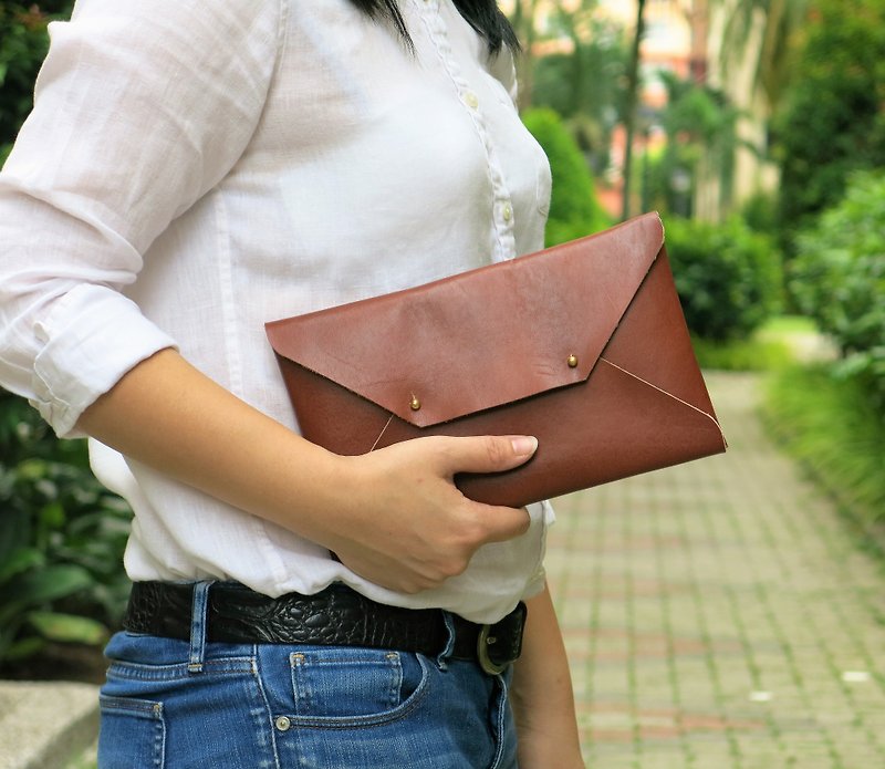 MEDIUM Brown Leather Envelope Clutch, Leather clutch, leather bag, handmade bag