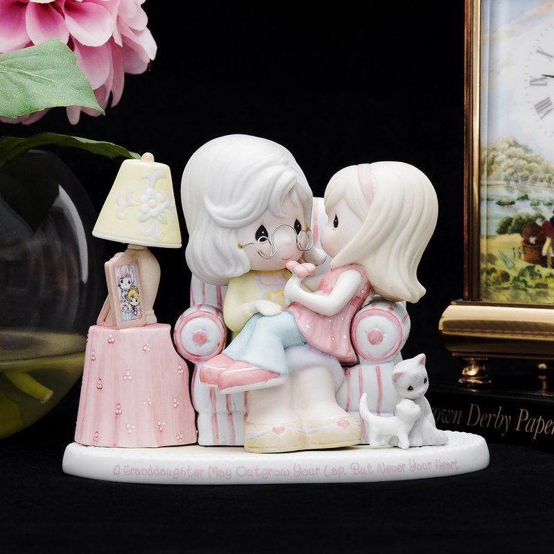 Precious Moments water drop doll ceramic doll 2013 grows with you ceramic doll decoration - ของวางตกแต่ง - เครื่องลายคราม 