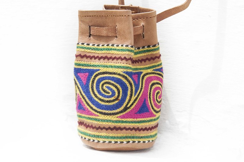 レザー収納袋の国の風の袋レジャーカードセット携帯電話バッグの財布のヘッドセットバッグ - 砂漠の刺繍 - 小銭入れ - 革 多色