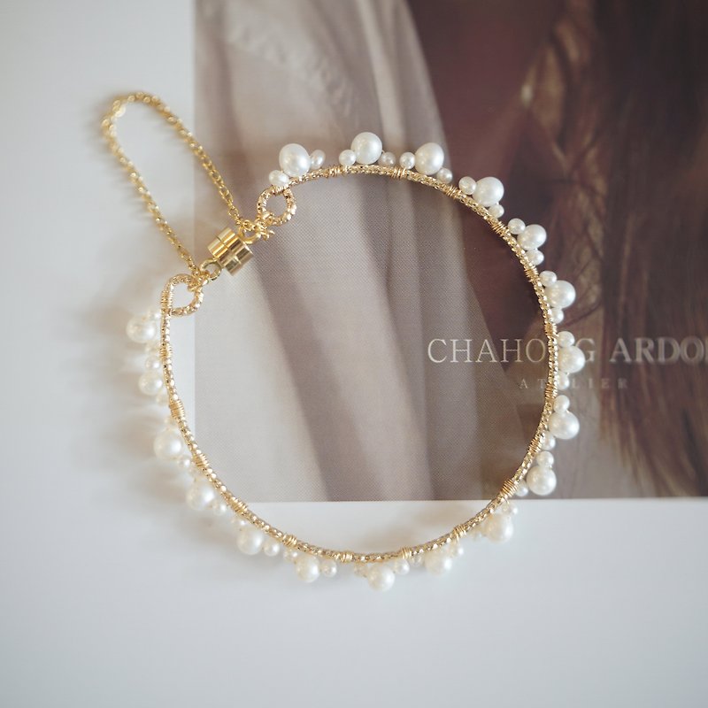 Snow - Snow Magnetic Pearl Bracelet Bracelet - Bracelets - Pearl White