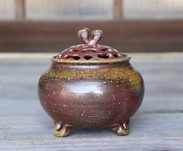 備前焼 香炉(桐箱付き) i-056 - ショップ 宗兵衛窯 アロマ・線香 - Pinkoi