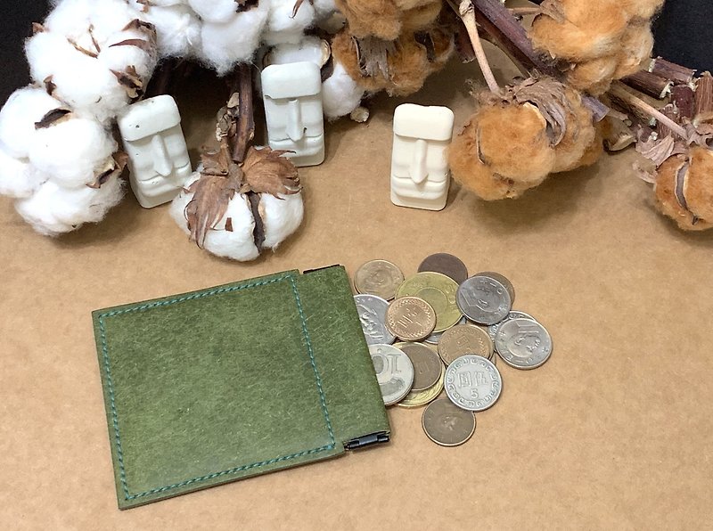Handmade Leather Coin Purse Wallet-Exchange Gifts, Give Valentine's Day Gifts - กระเป๋าใส่เหรียญ - หนังแท้ สีเขียว
