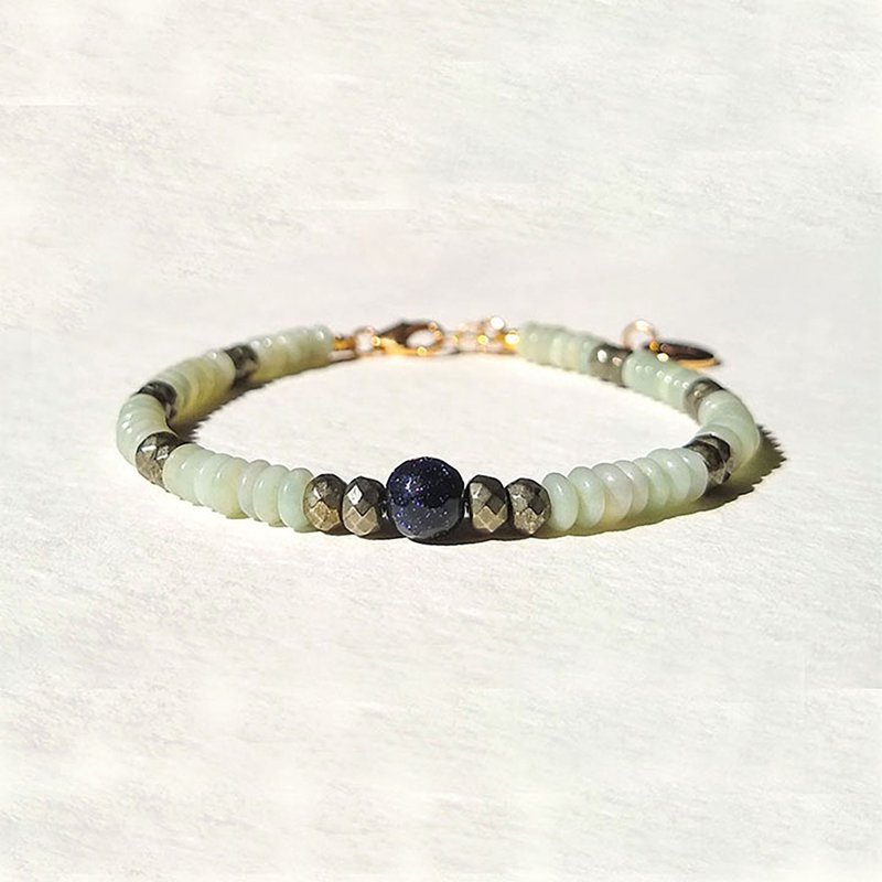 Amazonite Mix Semiprecious stone bead Bracelet 14k Gold filled - สร้อยข้อมือ - เครื่องประดับพลอย สีเขียว