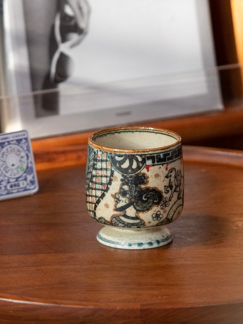 民俗經典皮影戲紋樣高足杯 景德鎮手繪青花瓷咖啡拉花杯220ml - 咖啡杯/馬克杯 - 陶 黑色