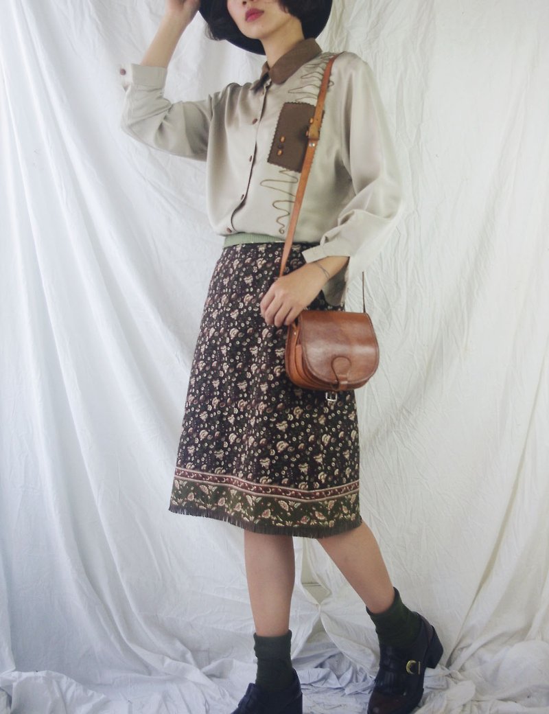 Treasure hunt - Grassland Department of Brown folk style flower tassel pencil skirt - กระโปรง - เส้นใยสังเคราะห์ สีนำ้ตาล