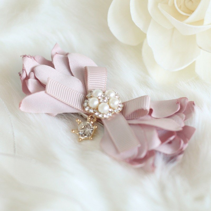 Romantic Pastel Petal Hair Clip - Hair Accessories - Other Metals Pink
