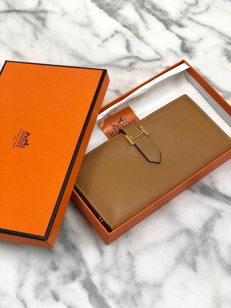 [Delivered directly from Japan in used packaging] HERMES Bearn Leather Long Wallet Wallet Camel Vintage Old 4zu3at - กระเป๋าสตางค์ - หนังแท้ สีนำ้ตาล