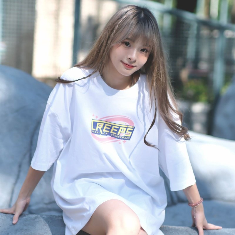 【CREEPS】Creeps in Pink 寬鬆重磅印花T恤 210g - 男 T 恤 - 棉．麻 多色