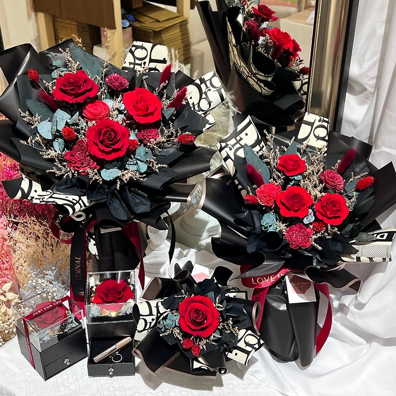 FengFlower 【Never Withered Red Rose Bouquet】Dried Flowers/Eternal Flowers/Gifts - Dried Flowers & Bouquets - Plants & Flowers Red