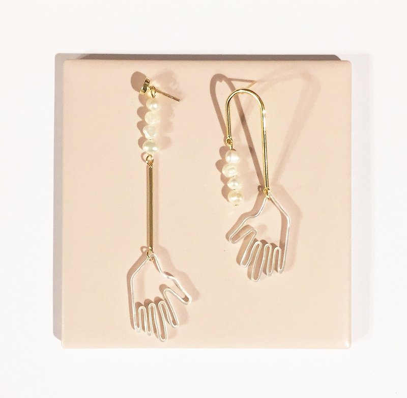 Shell pearl hand shape asymmetric geometric design earrings - Earrings & Clip-ons - Acrylic Gold