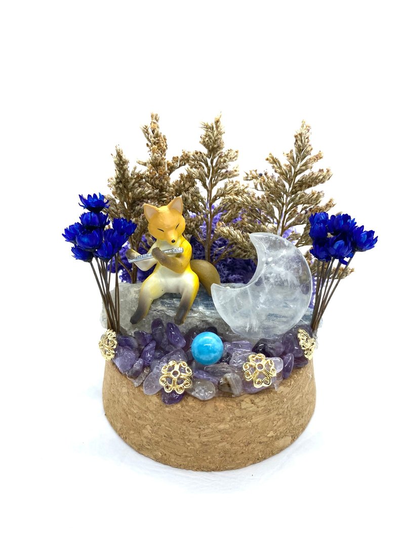 Fox and White Crystal Moon/Brazilian Blue Crystal Raw Stone/Aquamarine Orb-Crystal Doll Dried Flower Decoration - ของวางตกแต่ง - คริสตัล 