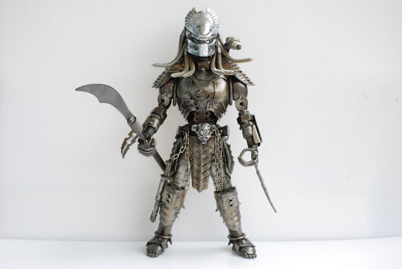 The Hunter SCRAP METAL, Cool gift for him, Cool Birthday Gift, Anniversary gifts - 擺飾/家飾品 - 其他金屬 