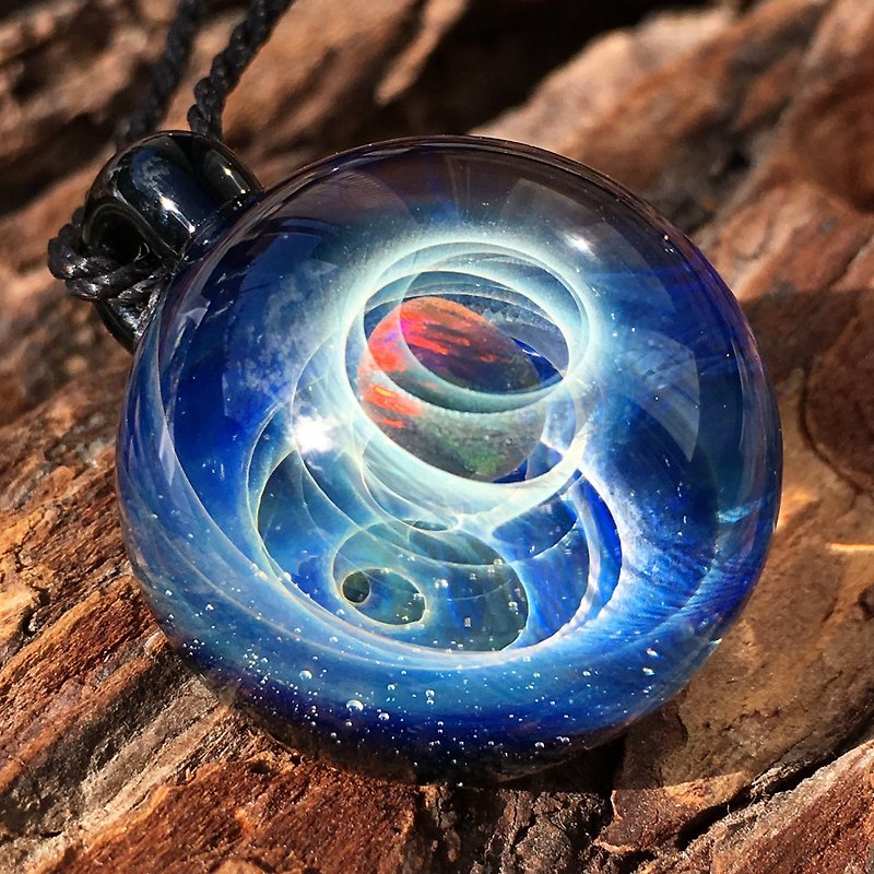 boroccus  Opal  A galaxy  A nebula  The solid design  Thermal glass pendant. - Necklaces - Glass Blue