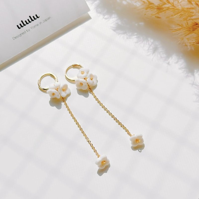 white flower lover earrings accessories earrings - Earrings & Clip-ons - Clay White