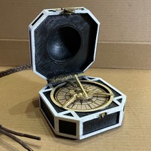 ニキシー管時計 Yahoo!オークション - 即決 ニキシー管 腕時計 IN-16 × 4管