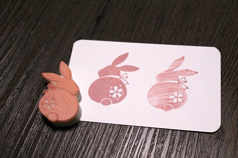 Apu手工章 可愛樱花兔兔背影印章 手帐印章 - 印章/印台 - 橡膠 