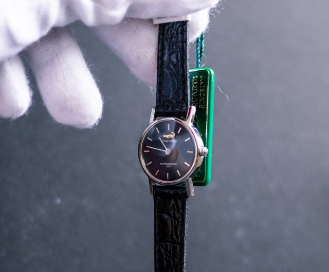 Crocodile vintage online watch