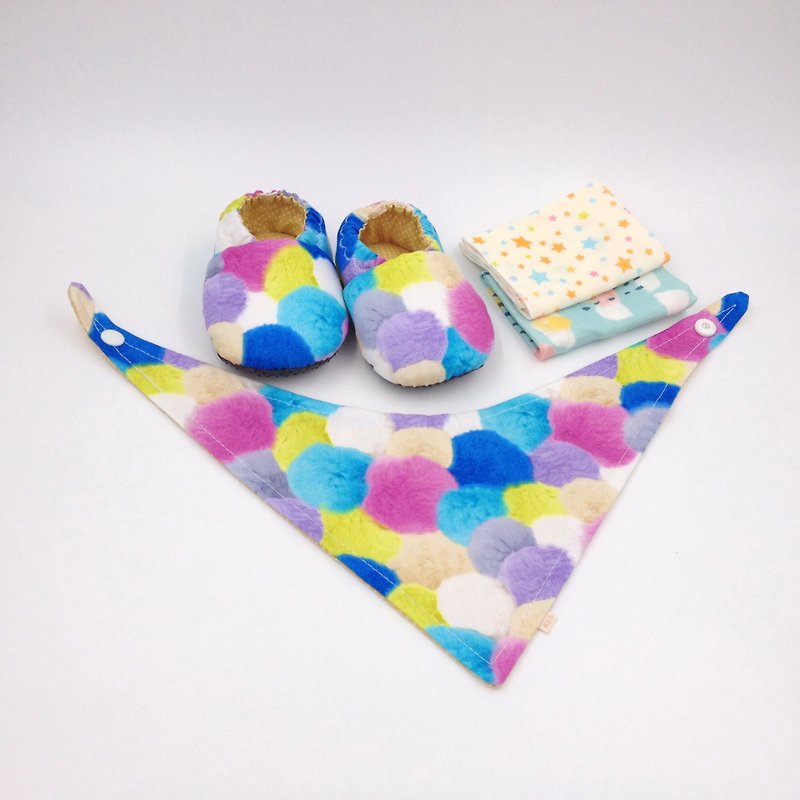 青いふわふわのボール -  Miyue赤ちゃんのギフトボックス（幼児の靴/ベビーシューズ/ベビーシューズ+ 2ハンカチ+スカーフ） - 出産祝い用贈物 - コットン・麻 ブルー