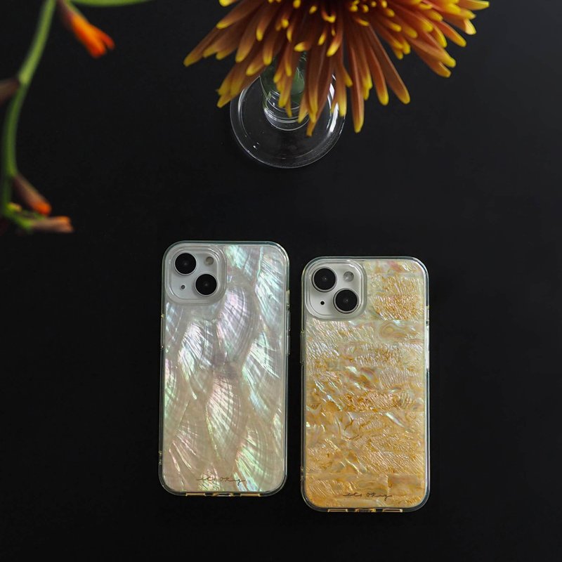 Tropical Sunrise Mother of Pearl Phone Case | Handcrafted Red Seashell - เคส/ซองมือถือ - เปลือกหอย สีส้ม