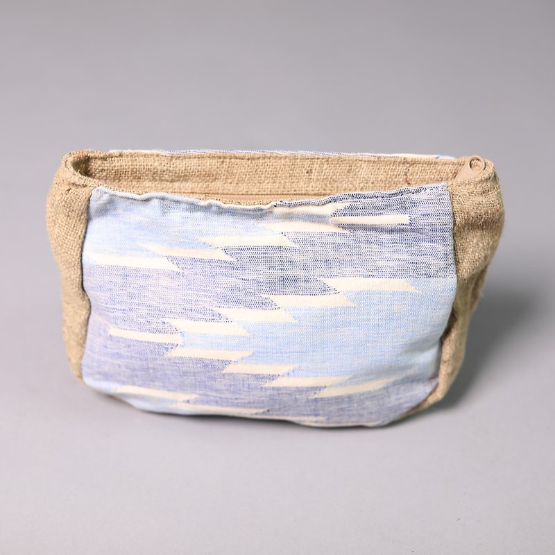 Cosmetic bag-sky-fair trade - กระเป๋าเครื่องสำอาง - ผ้าฝ้าย/ผ้าลินิน หลากหลายสี