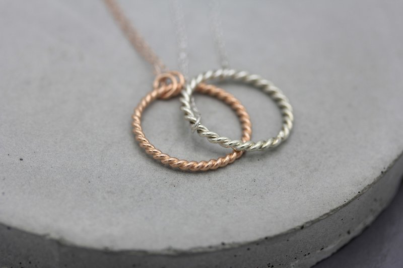 Rope ring pendant silver necklace (STN0006) - สร้อยคอ - เงิน สีเงิน