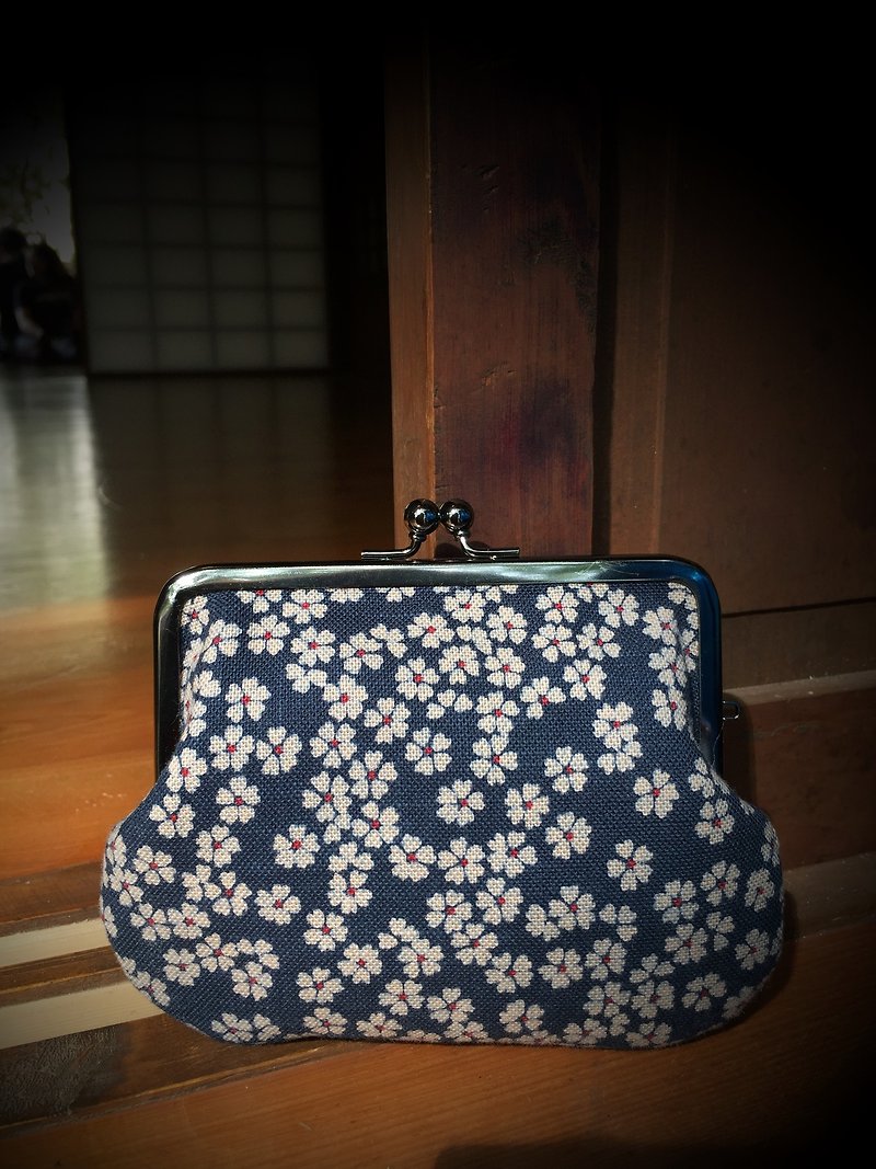 日本藍染櫻花親子口金包 - 長短皮夾/錢包 - 棉．麻 藍色