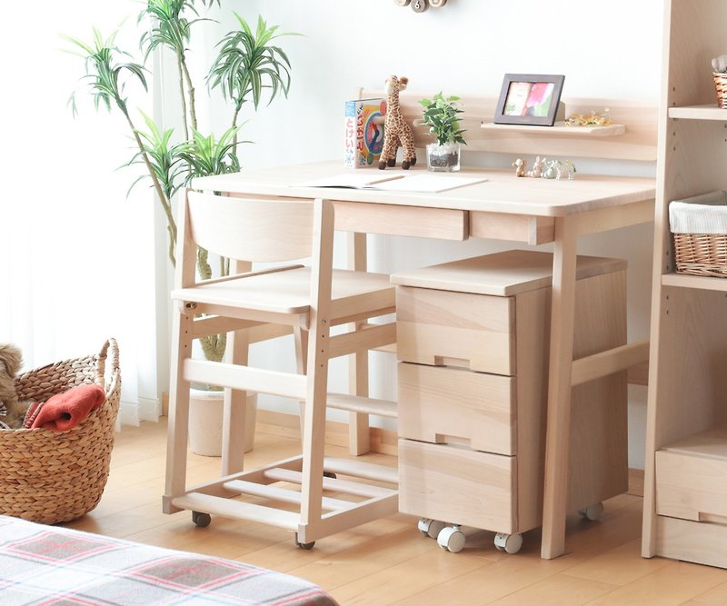Asahikawa Furniture Taisetsu Woodworking le terre Chair - Chairs & Sofas - Wood 