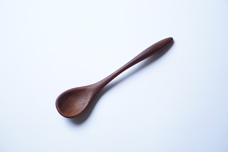 Wooden Dessert Spoon, Walnut - Cutlery & Flatware - Wood 