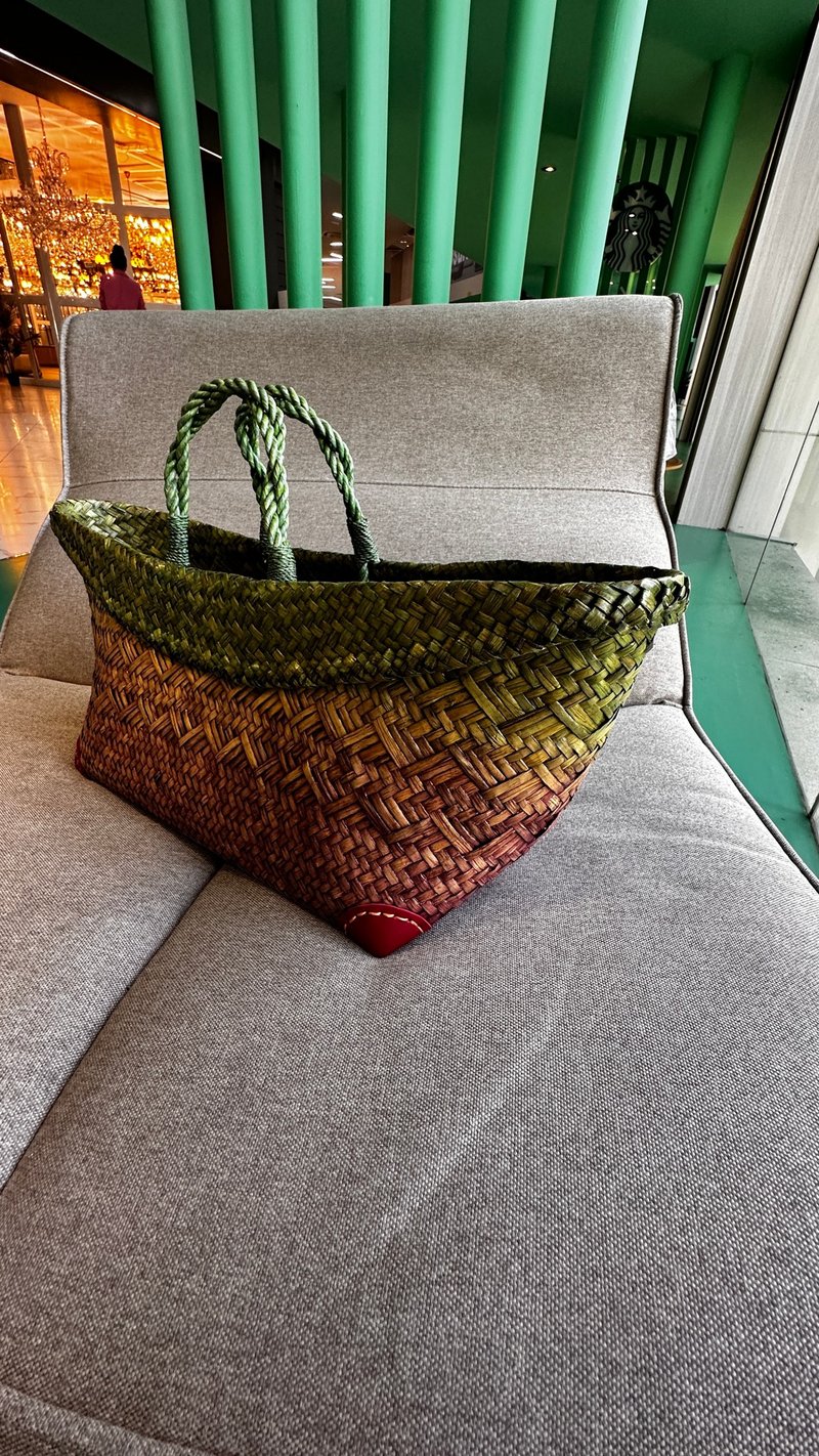 Kolae Boat bag or basket appears to be adaptable and customizable. - 手提包/手提袋 - 其他材質 綠色