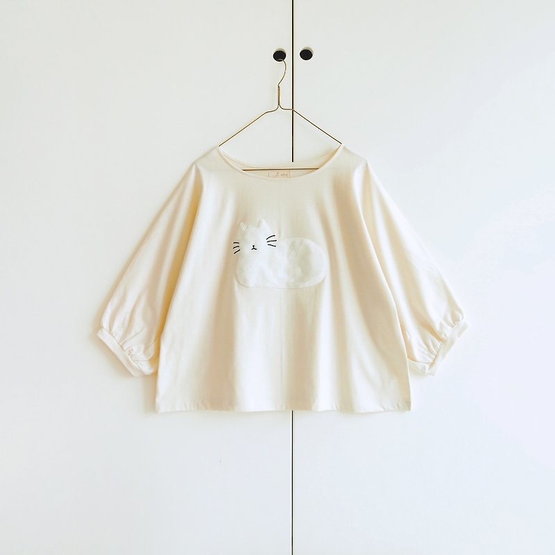 棉．麻 女 T 恤 白色 - fluffy lazy cat puff sleeve t-shirt : natural