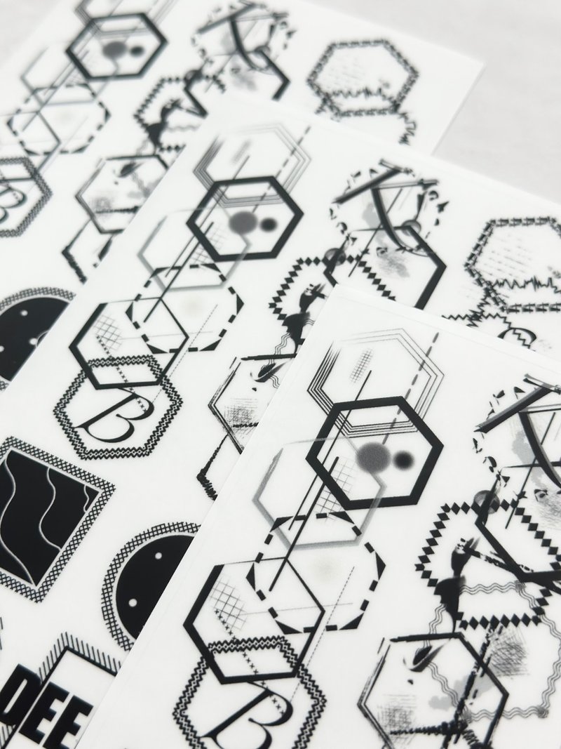sensiary Polygon Layered Black Decor Matte Sticker 3p - 卡片/明信片 - 紙 
