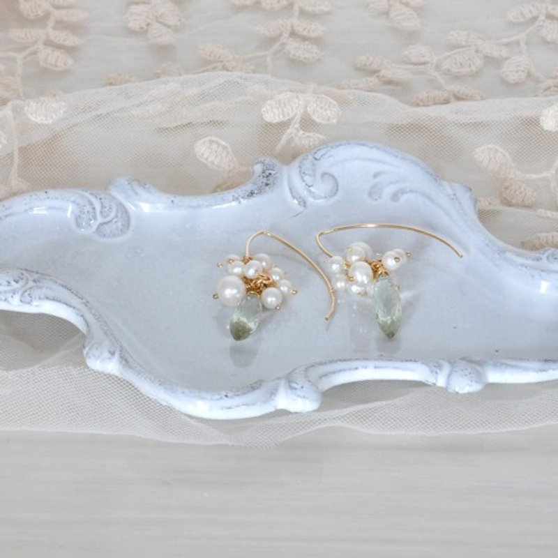 プラジオライトxパールピアス(チャーム付き - 耳環/耳夾/耳骨夾 - 寶石 