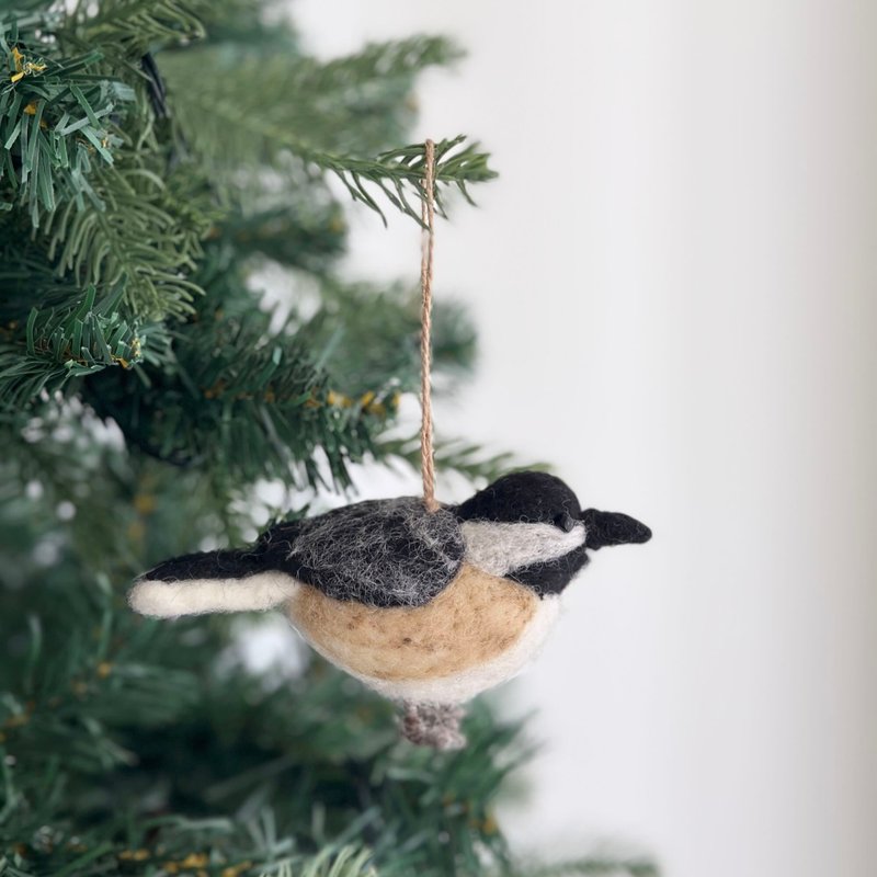 Wool Felt Christmas Ornament - Chickadee - ของวางตกแต่ง - ขนแกะ 