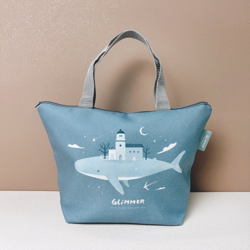 | Shimmer Ocean | Quiet Whale City Bag - กระเป๋าถือ - ผ้าฝ้าย/ผ้าลินิน สีน้ำเงิน