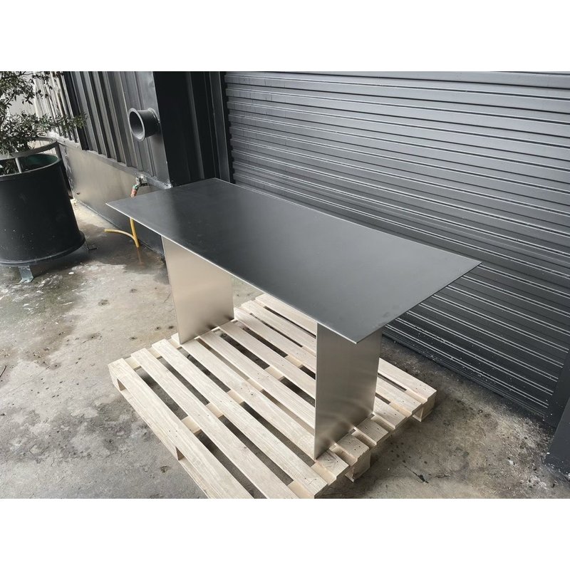 不銹鋼桌子.造型金屬方桌.傢俱白鐵桌子.茶几.邊桌.餐桌.電視櫃.. - 餐桌/書桌 - 其他金屬 銀色