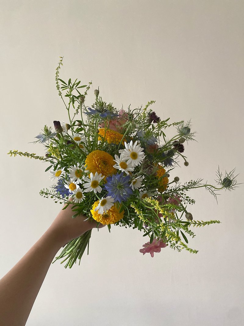 Pastoral Symphony Flower Bouquet / Bridal Bouquet / American Bouquet - Dried Flowers & Bouquets - Plants & Flowers 
