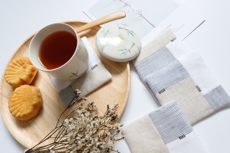 ผ้ารองแก้ว Little Things Coaster Set 010 - Blue Stripe Beige (4 ชิ้น /Set ) - ที่รองแก้ว - ผ้าฝ้าย/ผ้าลินิน ขาว