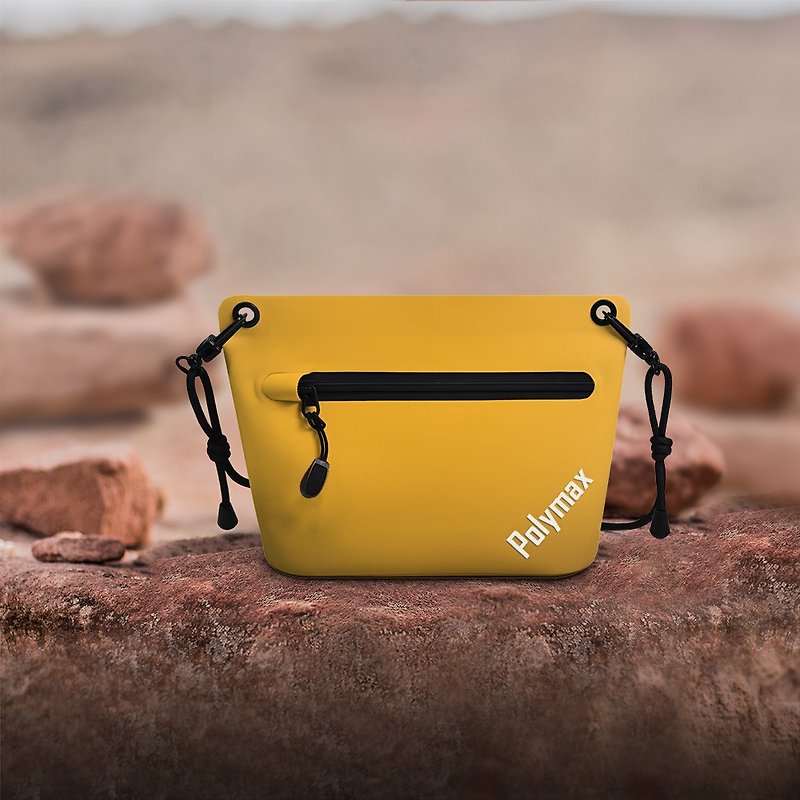 Waterproof portable triangle bag-mustard yellow/side bag/lightweight - กระเป๋าแมสเซนเจอร์ - วัสดุกันนำ้ สีเหลือง