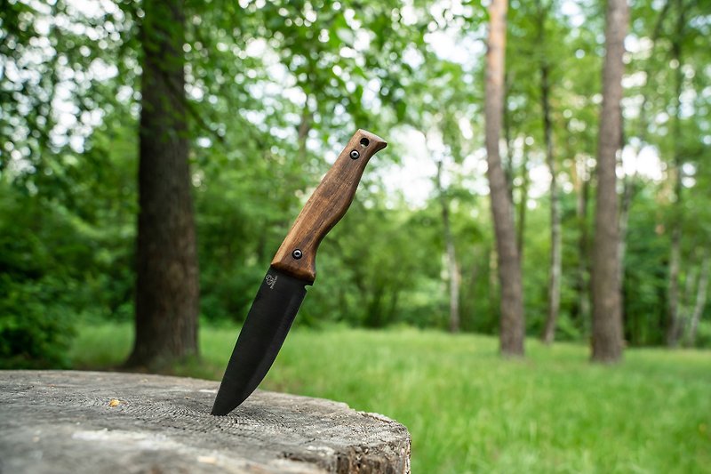 Camping Knife 03 Black Edition-Black Blade Walnut Grip - ชุดเดินป่า - โลหะ สีนำ้ตาล