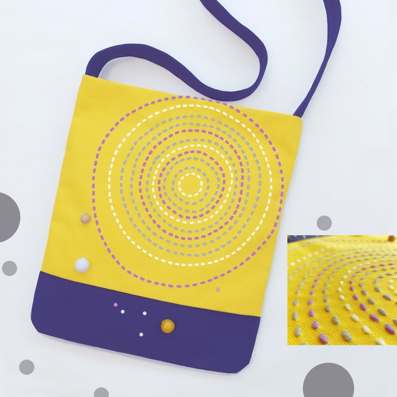 12x14 inch handmade tote. Fun and original with hand-stitched design and beads - 手提包/手提袋 - 其他材質 黃色
