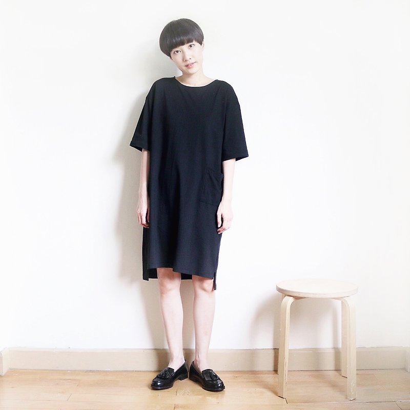 t-shirt dress (black) - ชุดเดรส - ผ้าฝ้าย/ผ้าลินิน สีดำ
